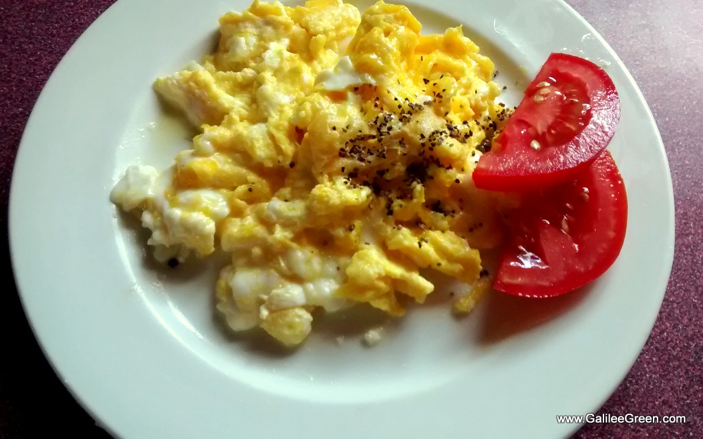 Feta Scrambled Eggs