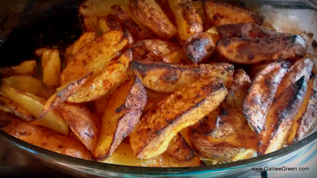 Israeli Spicy Roasted Potatoes