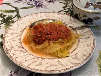 Spaghetti Squash with Tomato Sauce
