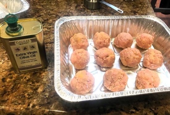 Ground Turkey Meatballs ready to be cooked